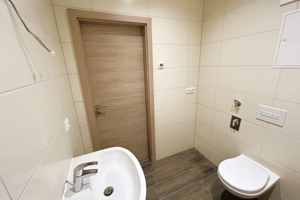 Kleine nette 2Raumwohnung mit Balkon - im Erstbezug.