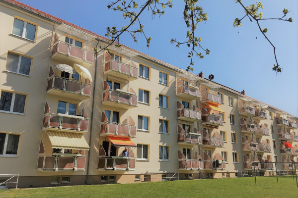 Neu gemachte 2,5-Zimmerwohnung im idyllischen Wohngebiet.