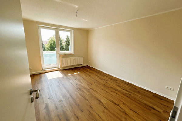 Schöne 2,5Raumwohnung, neuwertig, ruhig und gepflegt.