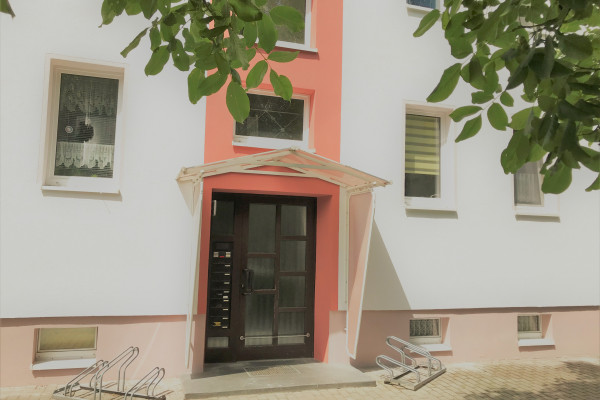 Komfortable 2-Raumwohnung mit großer Wohnküche.