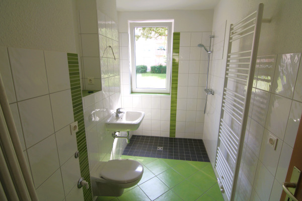 Komfortable 2RaumWE - sicher und bequem im Hochparterre.