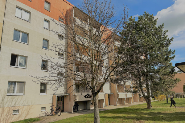 Moderne 2-Raumwohnung mit sonnigen Südbalkon im Erstbezug.